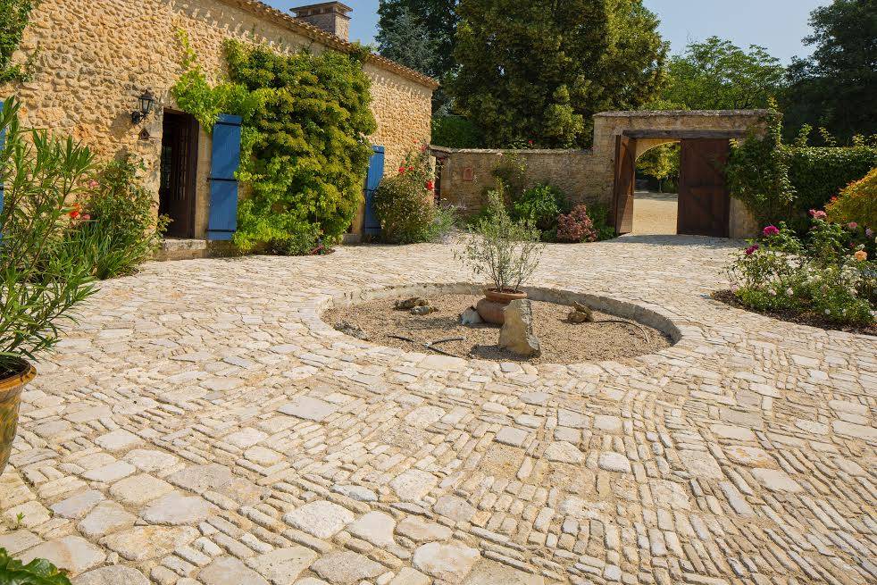 Pierre de parement naturelle pour terrasse Lyon, 69000, Rhône