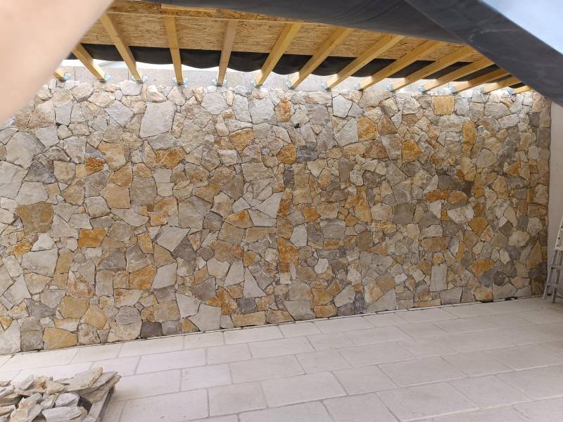Parement en Pierre des Cévennes à Coller – Mur Intérieur et Extérieur