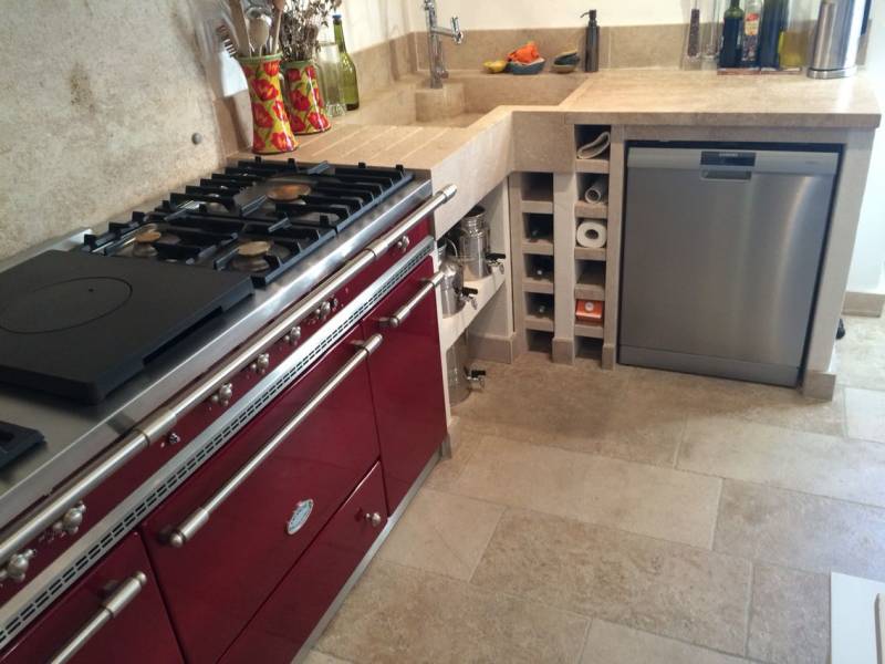 Tailleur de pierre à proche BOURDIC et UZES dans le GARD 30