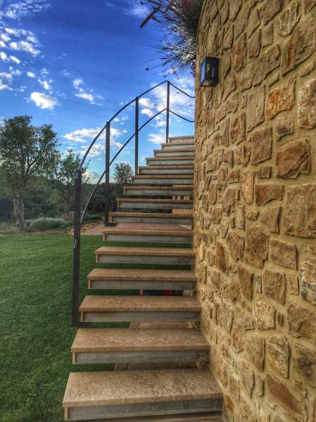Escalier en pierre naturelle de Dordogne, Orange, Montélimar, Valence, Lyon