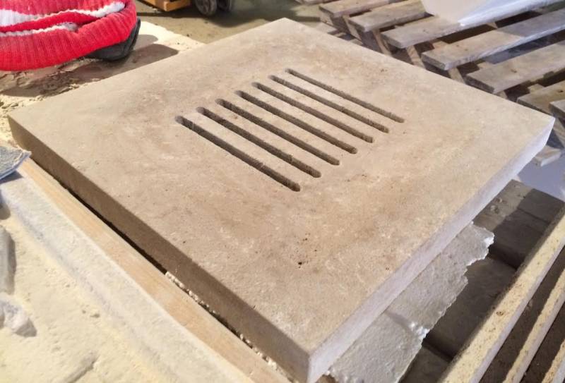 Tailleur de pierre Avignon, TOULON