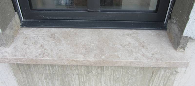 Appuis en pierre brossé, St Tropez