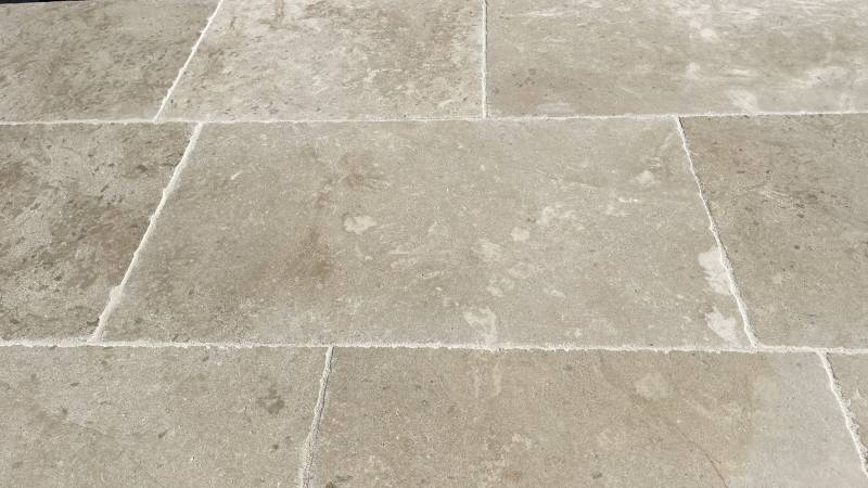 Les parements en pierres naturelles : une touche de luxe et de caractère