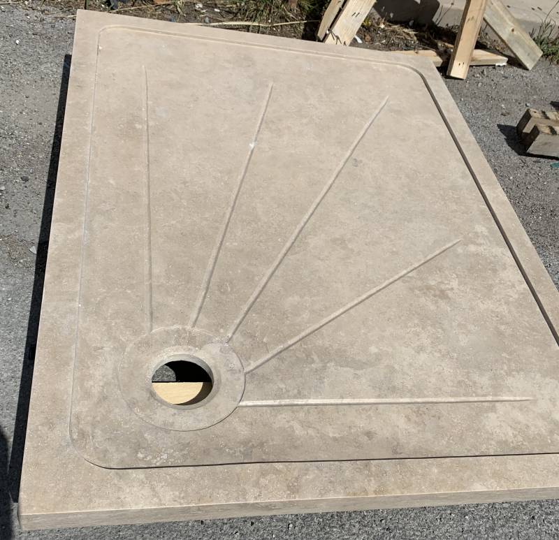 TRAVERTIN BORDEAUX, livraison avec camion hayon.