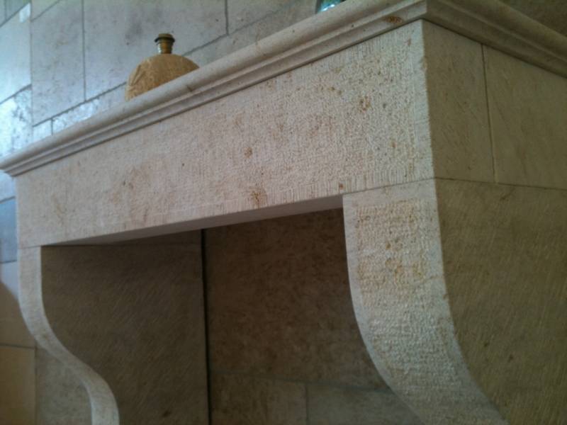 Carrelage pierre Lyon 69. Showroom sur RDV au 36 rue de Bourgogne 75007 Paris.