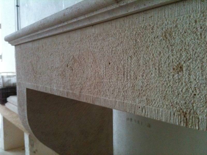 French Limestone for Flooring, Paving, Wall Cladding, and Antique Slabs