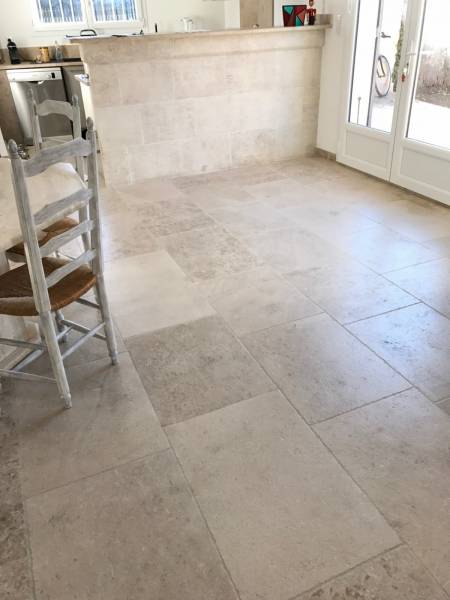 Carrelage pierre de Dordogne proche Avignon