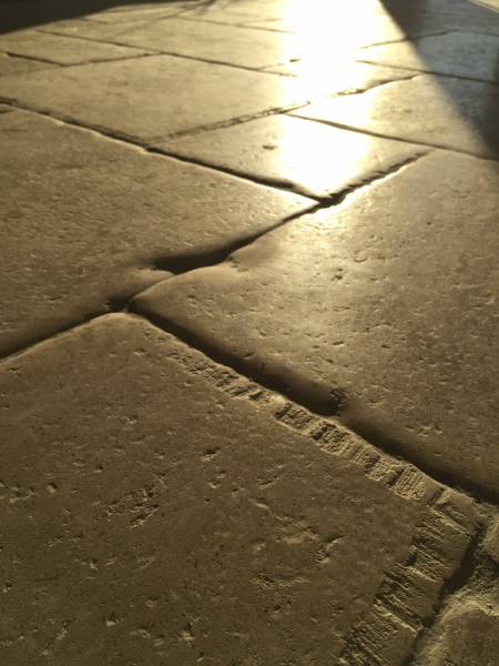 Taille de pierre UZES, DIJON