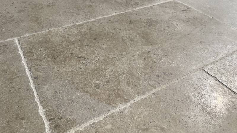 Dallage en pierre naturelle Dorée de Dordogne Périgord