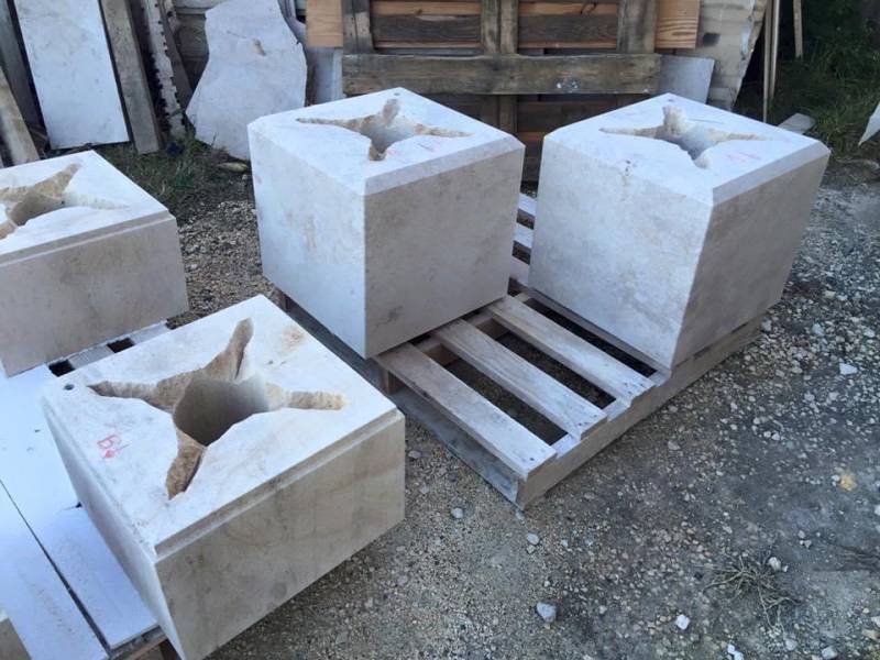 Pierre naturelle, sol et mur, Bordeaux, Périgueux, Sarlat-la-Canéda dans le sud-ouest, Nouvelle Aquitaine et Occitanie