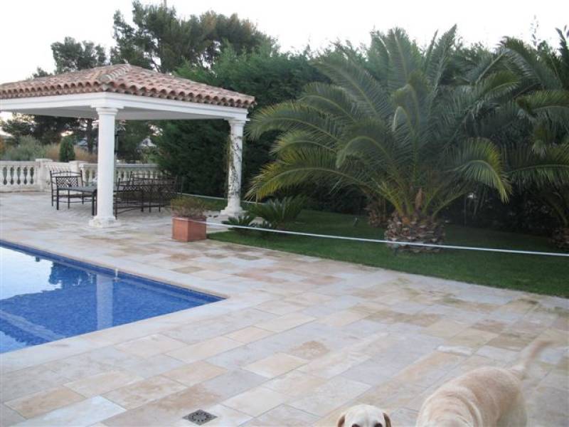 Dallage terrasse en pierre naturelle livraison partout en France