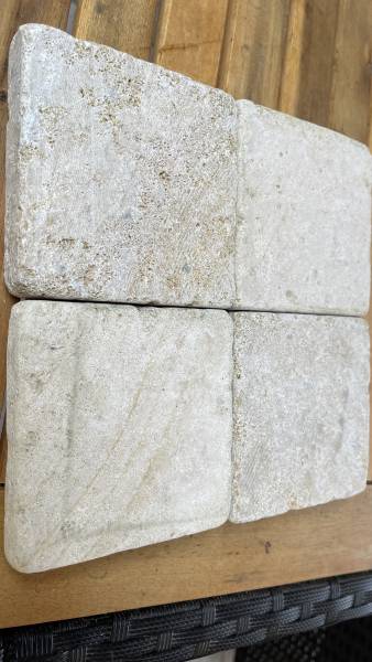 Vente de pavés Montignac, pierre naturelle finition Antica à Bordeaux, Gironde 33, Nouvelle-Aquitaine