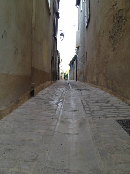 Pavés en pierre naturelle UZES proche Nîmes et Avignon