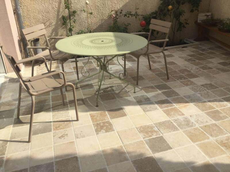 Fabricant Pavé pierre, Dallage pierre import export, fournisseur Carrelage pierre