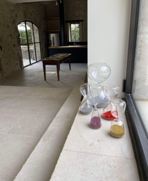 French Limestone for Flooring, Paving, Wall Cladding, and Antique Slabs