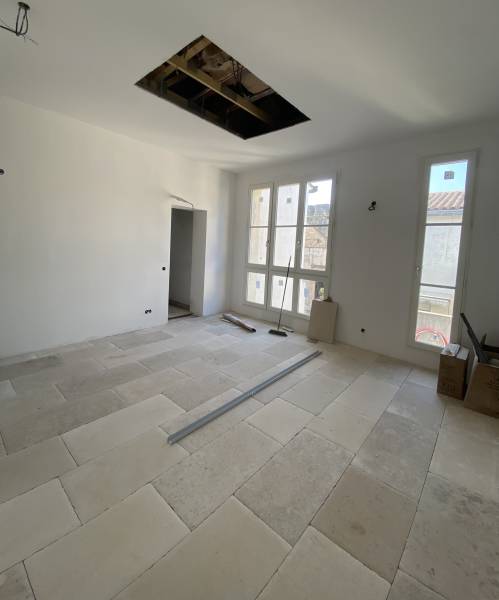 Pierre Naturelle en Dordogne, Périgord, Bourgogne-Franche-Comté (non IGP) et Travertin – Vente Directe FRANCEPIERRE, Fabricant