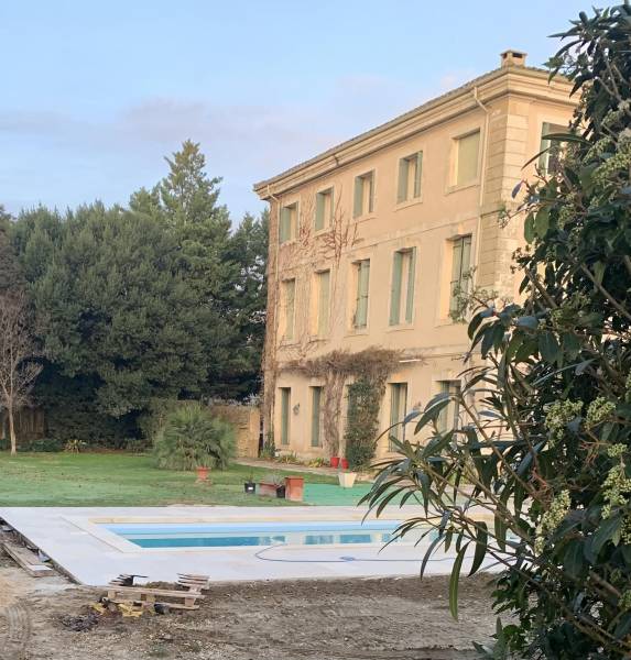 Carrelage pierre PERIGUEUX, PARIS, UZES, NIMES, AVIGNON, BEZIERS