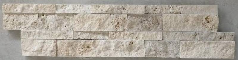 Parement en Travertin face éclatée finition naturelle