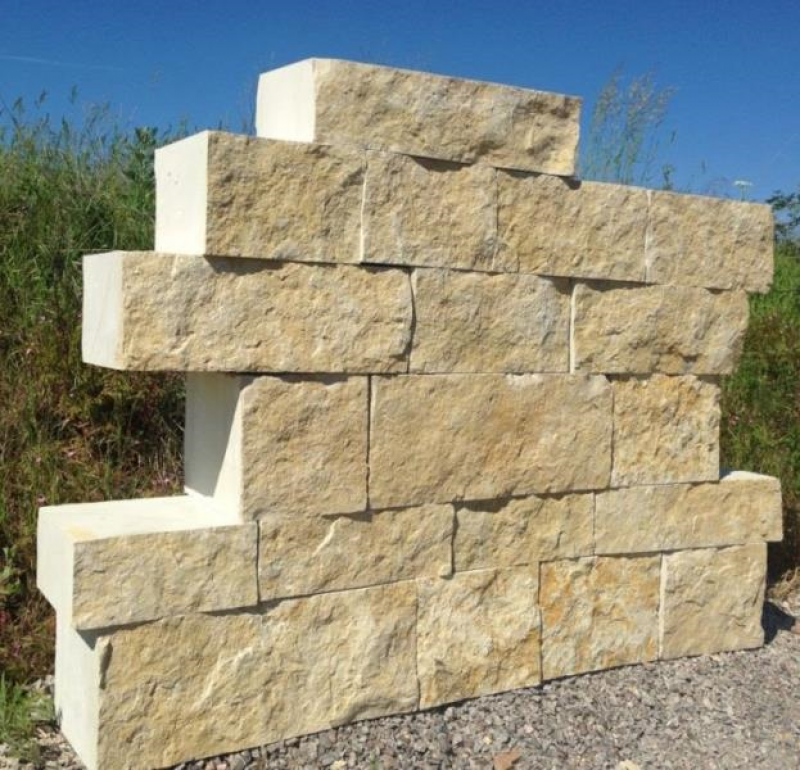 Pavé en pierre naturelle, proche Bordeaux, Nouvelle Aquitaine