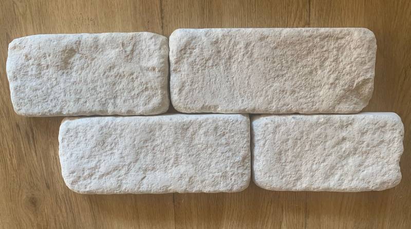 Parement en pierre naturelle du Périgord claire pour façades intérieures et extérieures - Paris, Lyon, Bordeaux, Avignon, Corse, Nîmes, et plus encore