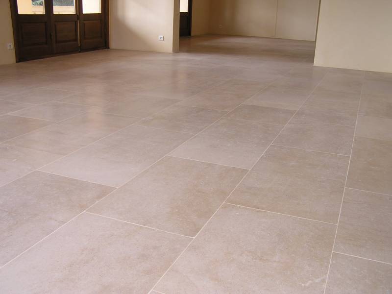 Dallage en pierre adoucie SAINT TROPEZ 83