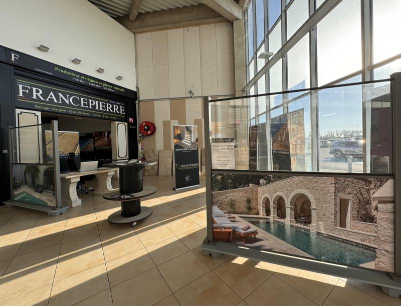 Showroom de FRANCEPIERRE COLOMBIERS 34 entre Béziers et Narbonne 