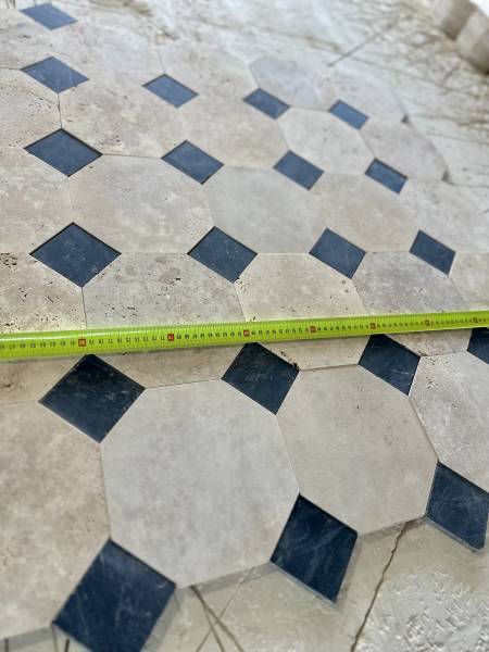Dallage octogonal avec cabochon en Pierre Naturelle Travertin – Vente Directe Fabricant | FRANCEPIERRE