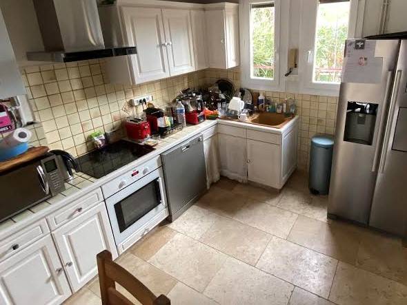 Dallage en Travertin pour Intérieur, cuisine et salon : Élégance, Durabilité et Confort