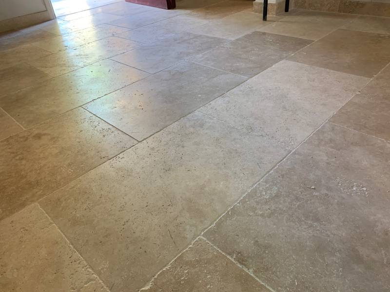 Carrelage pierre naturelle Travertin livraison à Toulon (Var - 83) : Vente Directe Francepierre, Fabricant de Référence