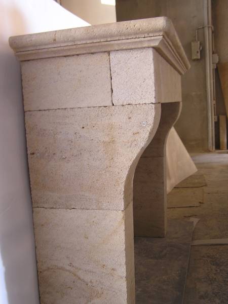 PIERRE NATURELLE Saint Etienne, Montpellier et Avignon