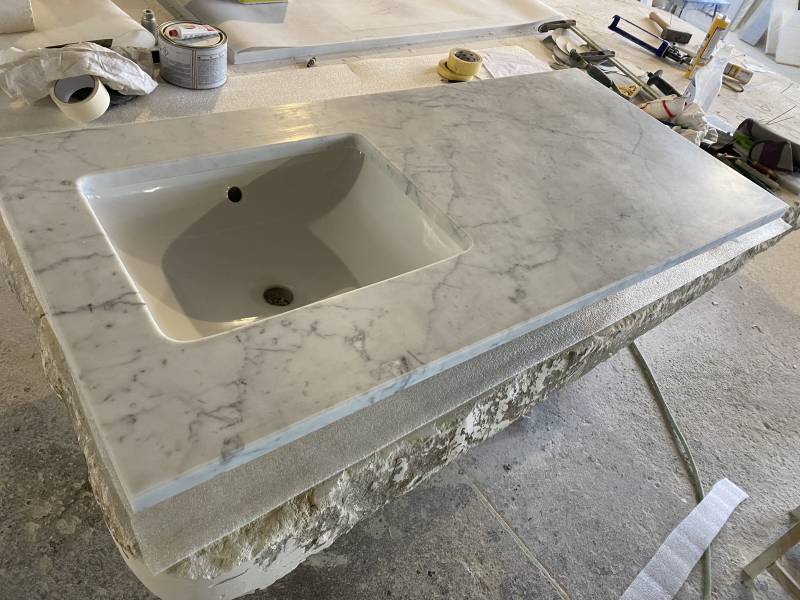 Marbre blanc pour carrelage et revêtement mural, Paris, Lyon, Bordeaux