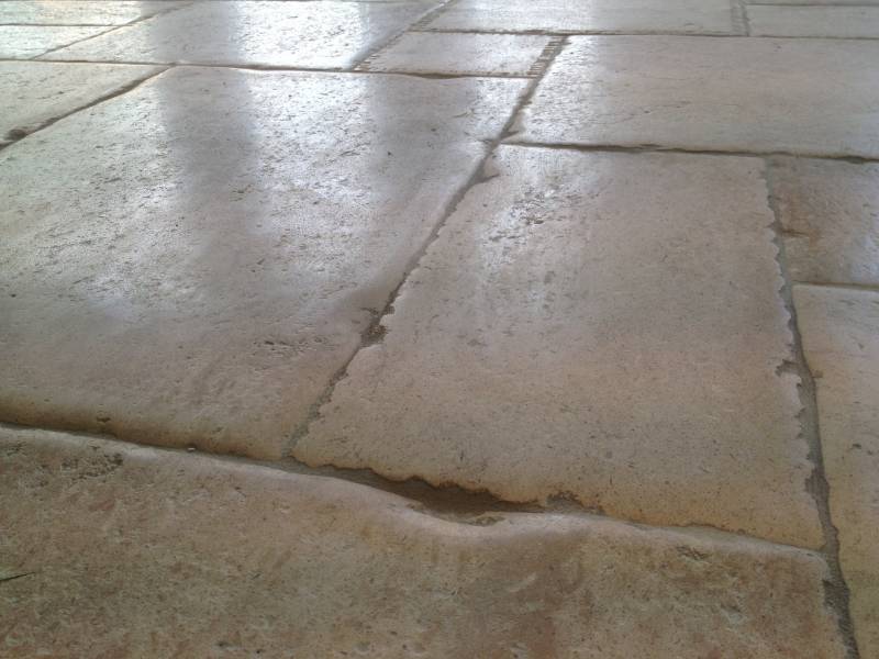 Pierre du Périgord pour dallage en intérieur et extérieur, réalisations à Paris