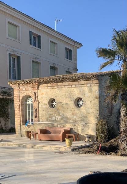 Quelles pierres naturelles choisir pour extérieur ? Pierre Naturelle 36 rue de Bourgogne 75007 Paris