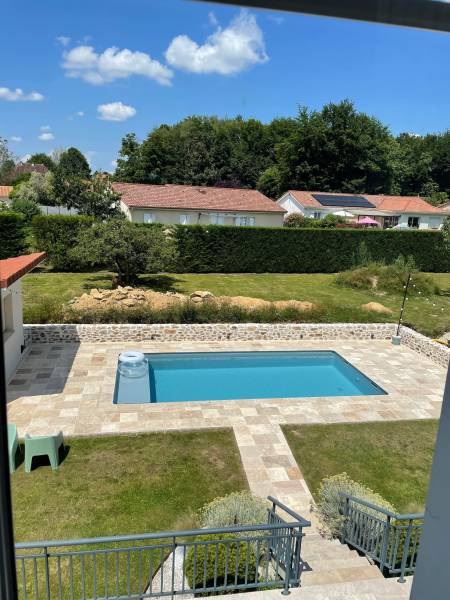 Aménagement Extérieur en Travertin entre Narbonne et Carcassonne