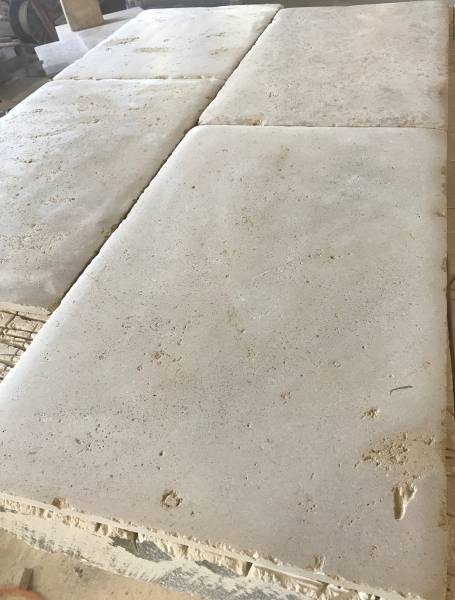 French Limestone for Flooring, Paving, Wall Cladding, and Antique Slabs