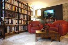 Travertin intérieur en dallage pierre naturelle Nîmes